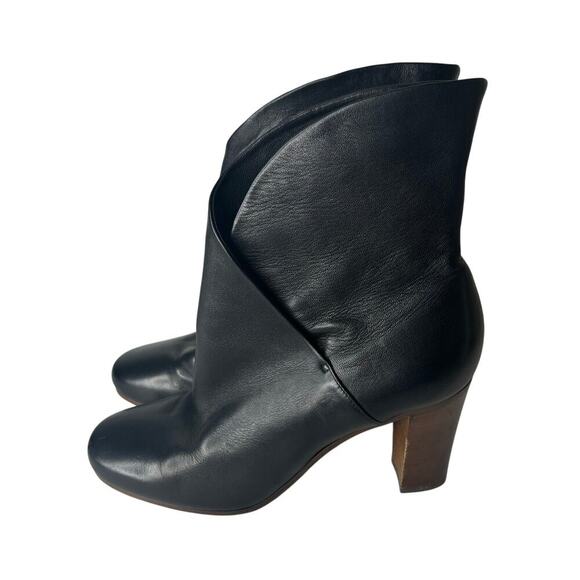 Celine Wrap Leather Ankle Boot Black Size 10 - Picture 4 of 6